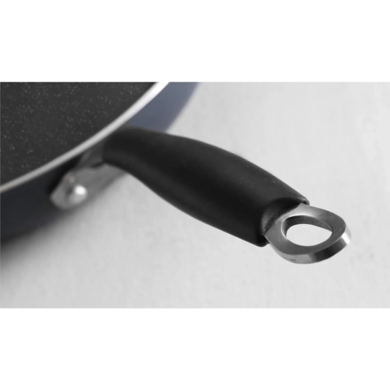 Patelnia aluminiowa z powłoką Teflon Platinum Professional