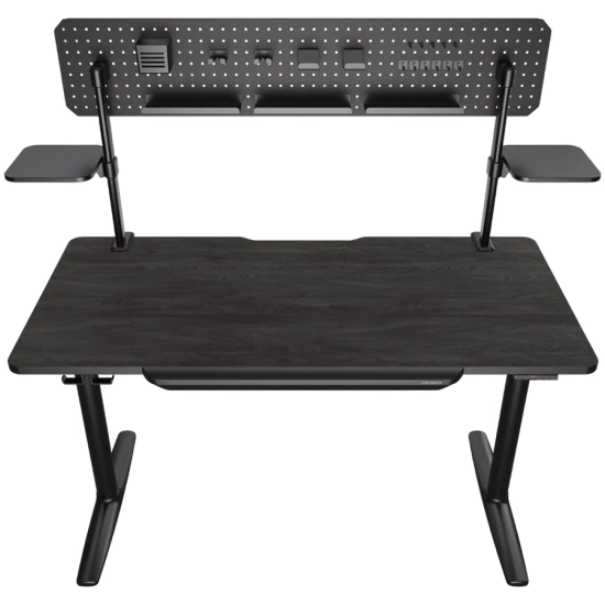 Czarne biurko COUGAR E-Odyssey 150 z dużym blatem o strukturze drewna, bocznymi platformami i pionowym pegboardem na akc