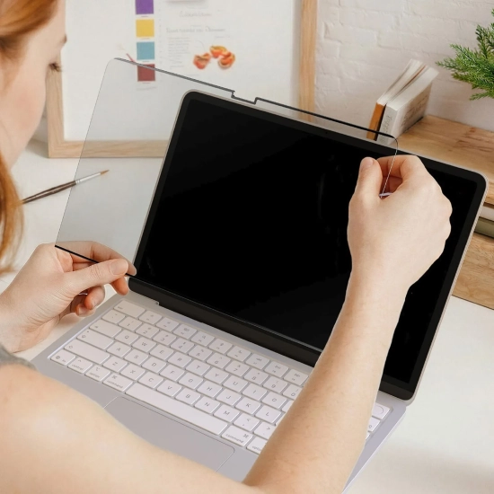 AmazingThing Folia ochronna na ekran do MacBook Neo 13''