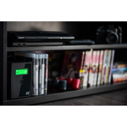 Czarny zasilacz awaryjny UPS Green Cell PowerProof UPS04 1500VA 900W.