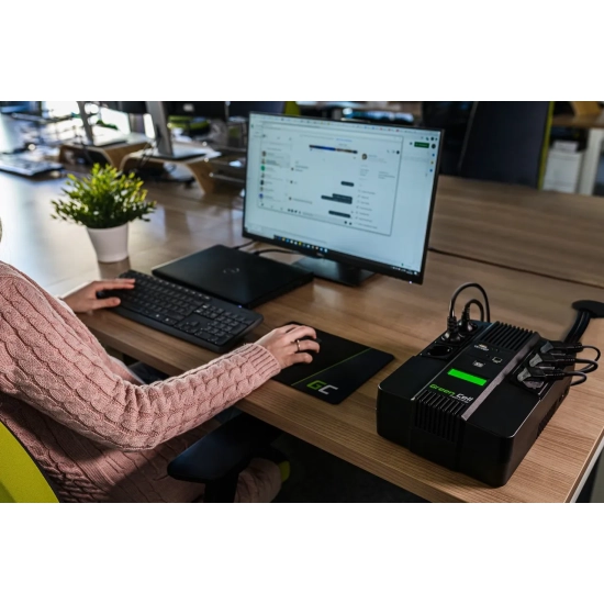 Green Cell UPS AiO 800VA 480 W zasilacz awaryjny