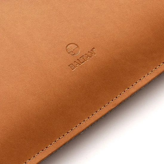 Baltan Etui skórzane Razor do MacBooka Air 15