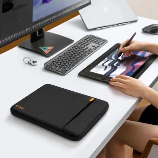 Tech-Protect Pokrowiec etui Defender na laptopa 13-14 - czarny