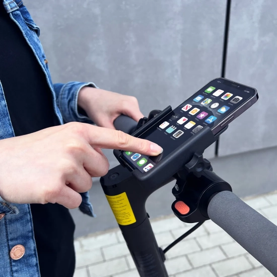 WOZINSKY Metalowy uchwyt na telefon do roweru. hulajnogi czarny