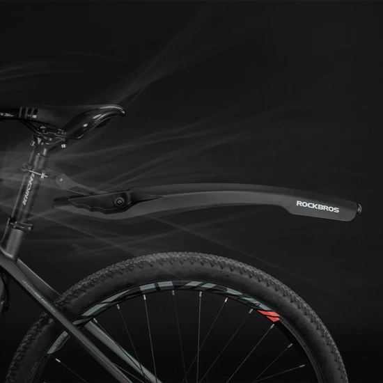 ROCKBROS Tylny błotnik rowerowy z czerwoną lampką LED - czarny