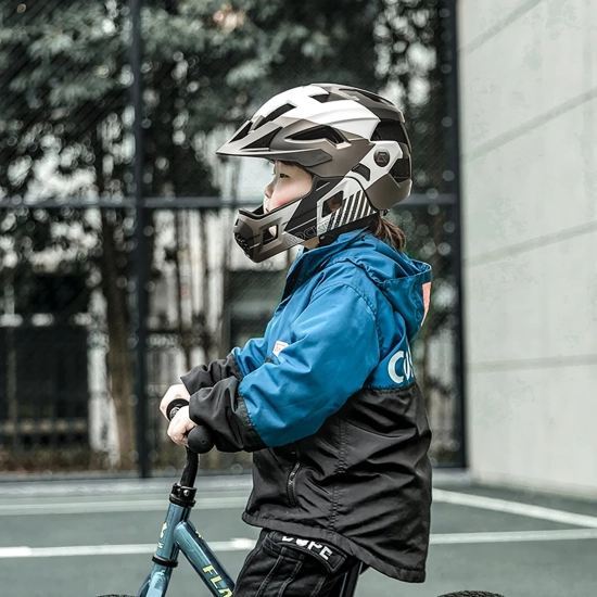 ROCKBROS Kask rowerowy dziecięcy z odpinaną szczęką rozmiar M 54-57cm