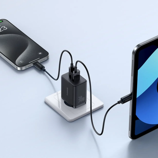 Baseus Cube Pro ładowarka sieciowa 30 W USB-C USB-A czarna