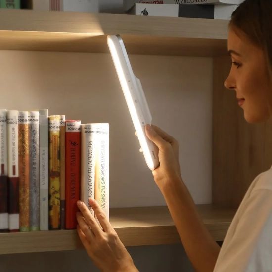 Baseus Lampka magnetyczna LED 1800 mAh pod szafkę biała