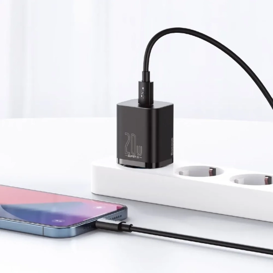 Szybka ładowarka sieciowa Super Si 1C USB-C 20W Power Delivery czarny