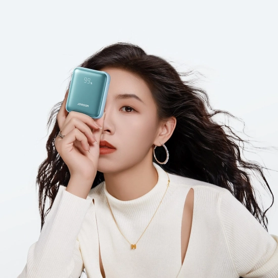 JOYROOM Powerbank 10000mAh 22.5W z wbudowanymi kablami - niebieski
