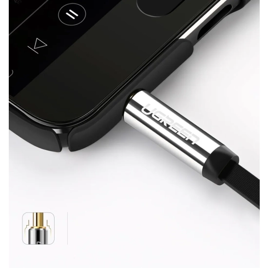UGREEN Płaski kabel przewód audio AUX 3.5mm mini jack 2m srebrny