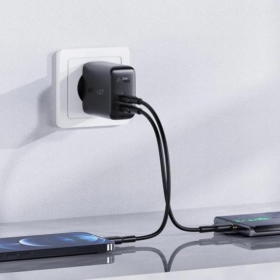 ACEFAST Ładowarka sieciowa USB-C USB 32W PPS PD QC 3.0 AFC FCP czarny