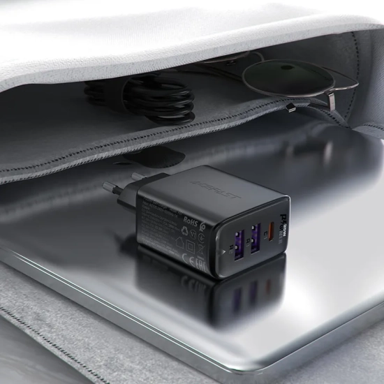 ACEFAST Ładowarka sieciowa PD 35W GaN z 3 portami 2x USB-A + USB-C czarna