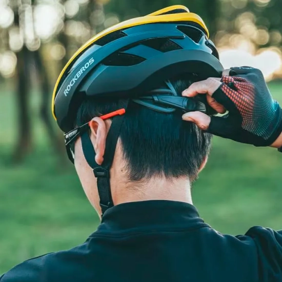 ROCKBROS Kask rowerowy uniwersalny regulowany rozmiar M czarno-żółty