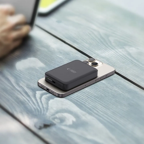 Tech-Protect Powerbank 10000mAh MagSafe USB-C 15W z kablem USB-C - czarny